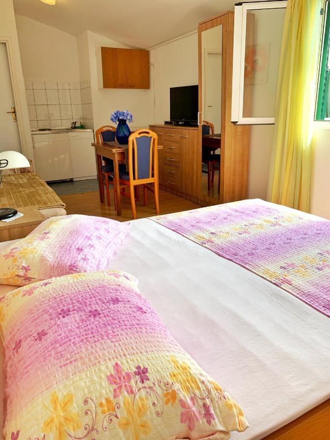 Apartments Villa Antony 2 Drvenik  Extérieur photo